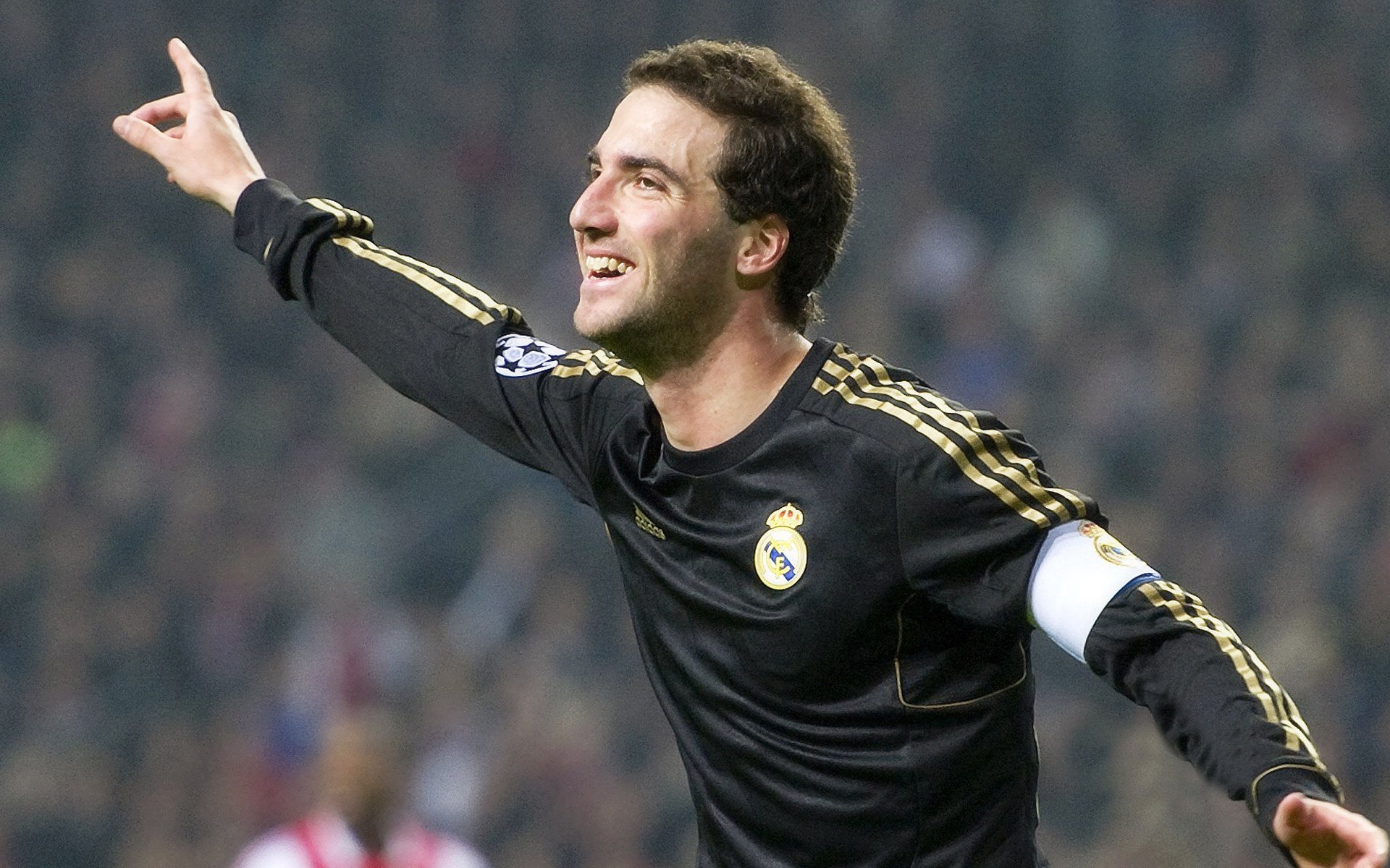 法甲新秀崛起：未来的足球领袖闪耀！，法甲新logo